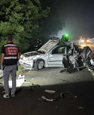 AA-20260705-41878026-41878019-ANADOLU_OTOYOLUNDA_TIRIN_ARIZALANAN_OTOMOBILE_CARPMASI_SONUCU_1_COCUK.webp