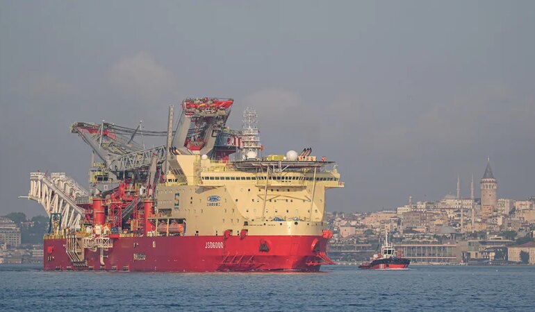 gemi-994818.jpg
