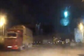 ISTANBULDA-GOK-TASININ-DUSME-ANI-KAMERA_1452757_432182-155880.jpg