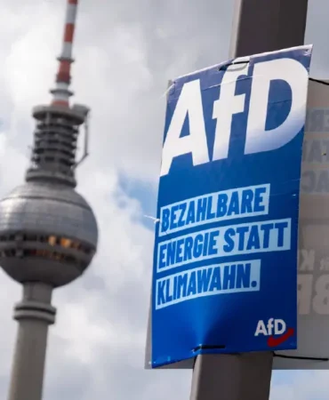Almanya'da aşırı sağcı AfD, doğuda ilk eyalet hükümetini kuracak