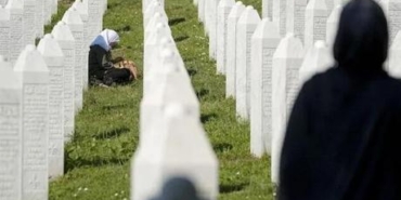 Srebrenitsa Soykırımı'ndan sağ kurtulan Jahic, CNN Türk'e konuştu! 'Bosna Kasabı Mladiç öldü ama ruhu Sırbistan'da yaşıyor'