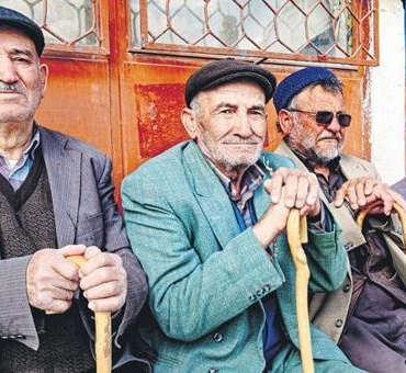 Dünyada yaşlanma alarmı! 65 yaş üstü nüfus 5 yaş altı çocukları geçti