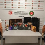 Ekipler Antalya Havalimanı’nda ele geçirdi! Tam 18 kilo 921 gram