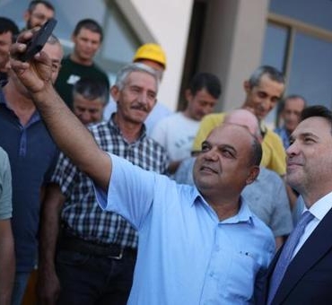 Bakan Bayraktar Doruk Madencilik işçilerini kabul etti: Haklı mücadelenizde yanınızda olduk