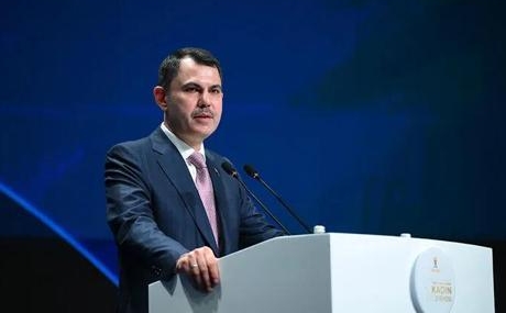 Bakan Kurum'dan ‘Yarısı Bizden’ paylaşımı