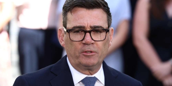 Andy Burnham Sosyal Bakım Reformu İçin Vergi Sinyali Verdi