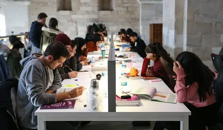 YKS'de ilk bine giren öğrencilerin tercihleri belli oldu