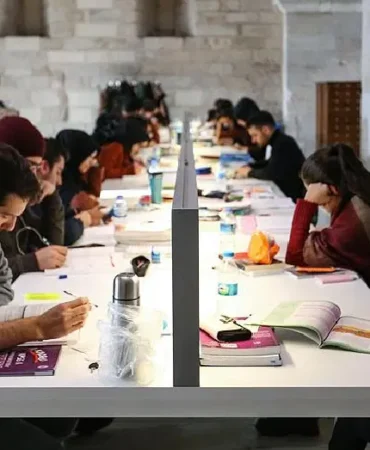YKS'de ilk bine giren öğrencilerin tercihleri belli oldu