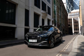 Londra8217da-Surucusuz-Uber-Devri-Wayve-Yapay-Zekasi-Yollara-Cikti-featured