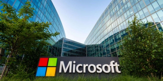 Microsoft CEO’su Nadella: Yapay Zekada İnsan Kontrolü Şart