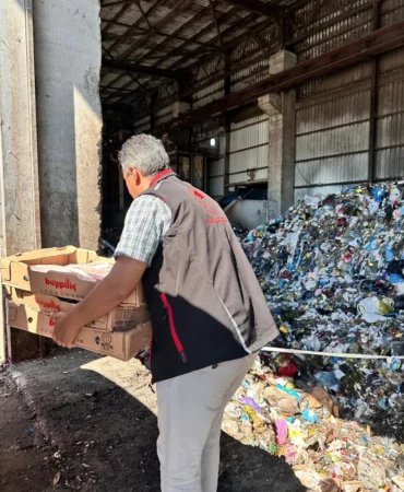 Denetimlerde 140 kilo tarihi geçmiş tavuk ele geçirildi