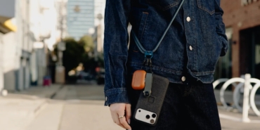 A word with a woman who’s trying to pull off a crossbody phone strap