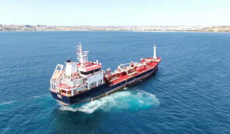 Marmara'daki gemi kazası soruşturmasında şok rapor: Kaptan uyuyordu, vardiyada tecrübesiz zabit tek kaldı