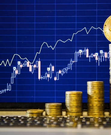 Bitcoin-ETF-Cikislarina-Ragmen-82-Bin-Dolari-Asti-featured
