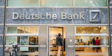Deutsche-Bank-Altin-Icin-Alim-Firsatina-Dikkat-Cekti-featured