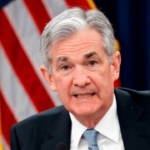 Trump’ın Danışmanından Powell’a İstifa Çağrısı: Bitcoin Fiyatı Nasıl Etkilenebilir?